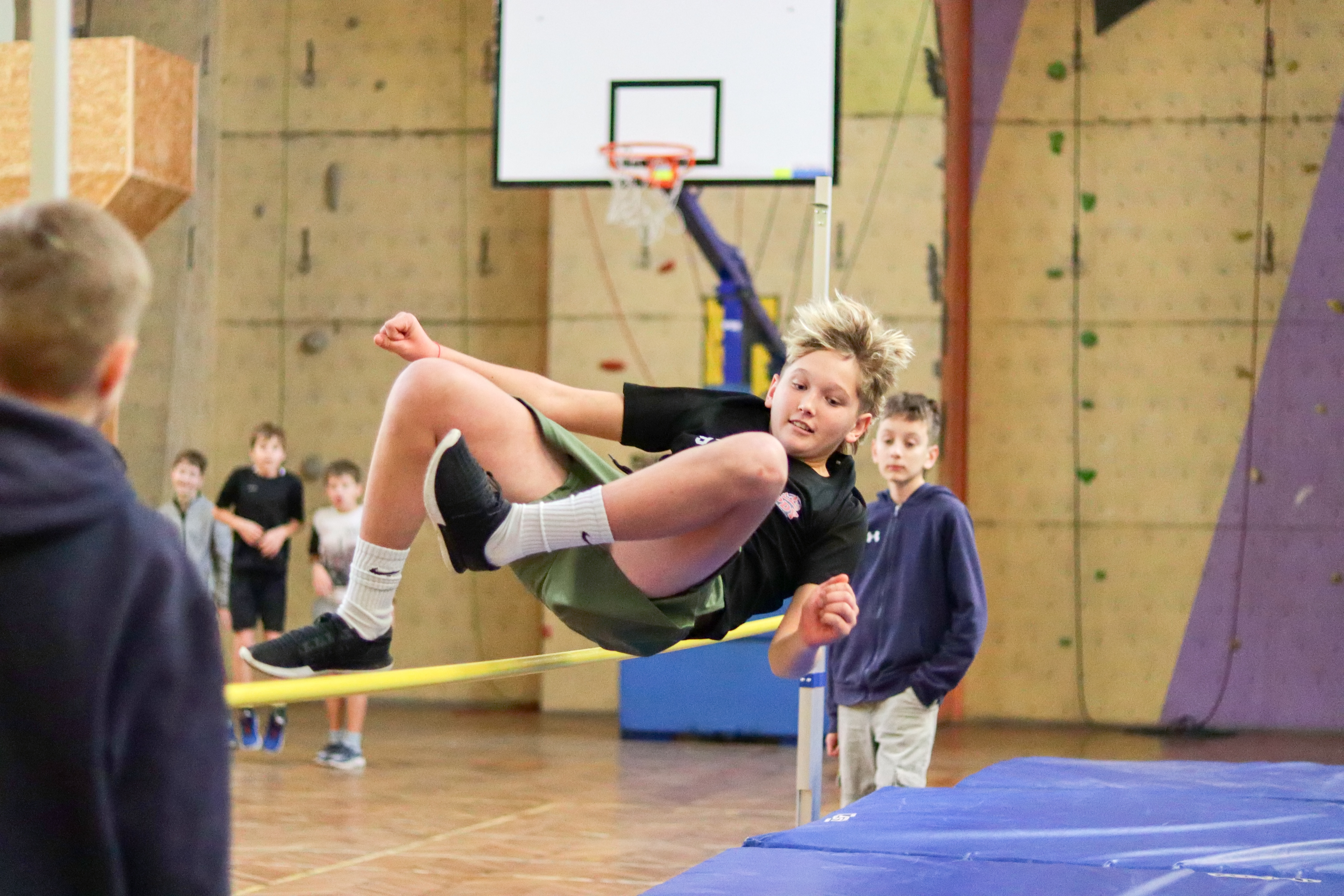 1. ročník Sametové laťky